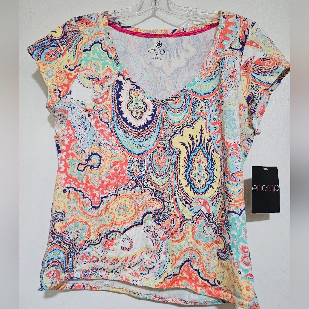 NWT! ENERGIE PINK PAISLEY, SEXY CROPPED & VERY LOW CUT FLORAL TOP ~ JUNIOR'S XL